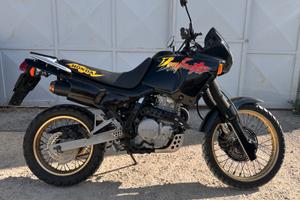 Honda Dominator 1992 nx 650