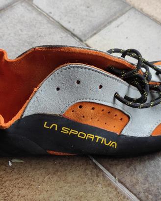 Scarpe arrampicata 42 e mezzo, praticamente nuove