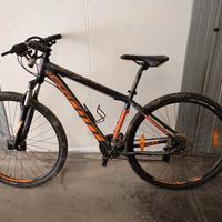 Mountain bike Scott 