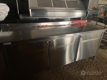 Banca da lavoro armadiettata