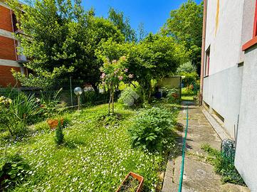 5 LOCALI A AREZZO