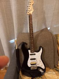 Chitarra eletr. Fender Squire.