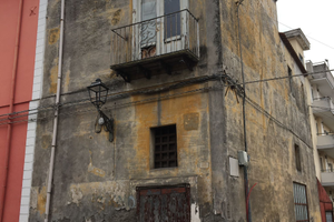 Immobile da ristrutturare zona centrale