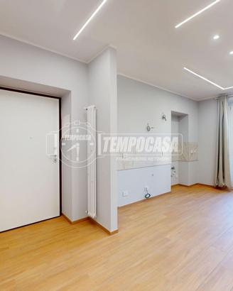 Quadrilocale completamente ristrutturato, con fini