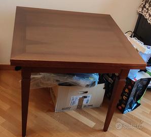 Tavolo quadrato allungabile con gambe tornite