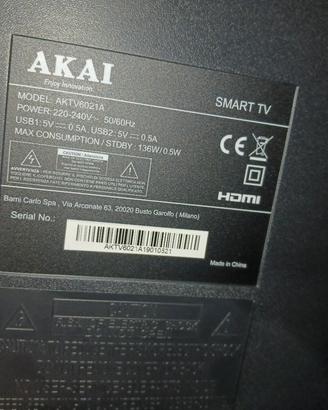 TV 60 POLLICI AKAI SMART CON PANNELLO CON STRISCIE