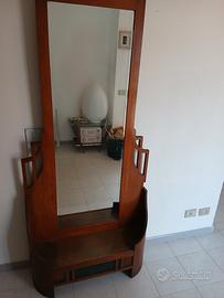 Mobile d'ingresso vintage 