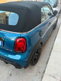 Mini Cabrio JCW