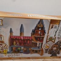 Hogwarts castle and classroom playsets