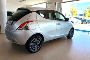 Lancia Ypsilon 1.0 FireFly 5 porte S&S Hybrid Ecoc
