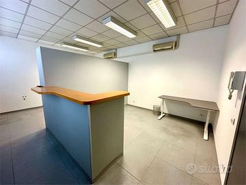 MIRANO UFFICIO AL PRIMO PIANO di 40 Mq