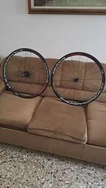 cerchi campagnolo bora one 35 mm per tubolari 