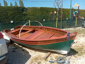 lancia da pesca