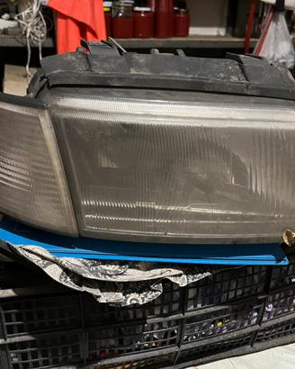 Fari anteriore audi A4