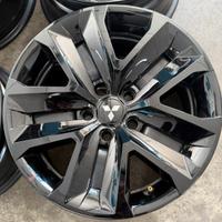 4 cerchi in ferro + copricerchi 17 Mitsubishi asx