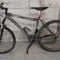 MTB front suspended taglia M