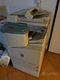 Stampante Canon F140100 guasta, per pezzi di ricam