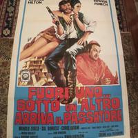 Manifesto 2F Fuori uno sotto un altro arriva il pa