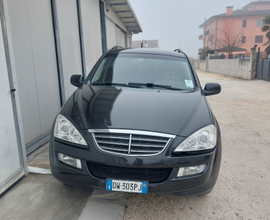 SsangYong kyron con gancio traino