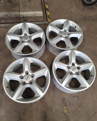 CERCHI USATI RAGGIO 17 POLLICI OPEL Astra H 5 bolt