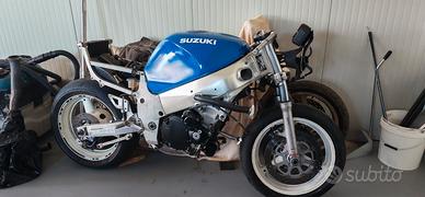 Suzuki srad del 1999