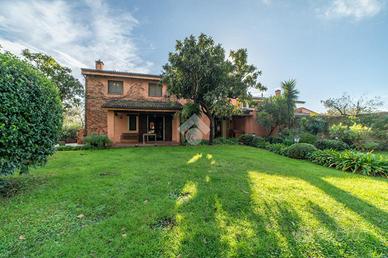 VILLA SINGOLA A FORMELLO