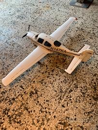 Aeromodello elettrico E-flite cirrus SR22T