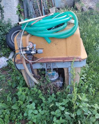 Pompa irroratrice per trattore