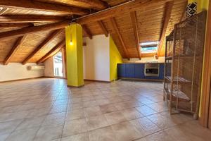 Mansarda con Terrazzo