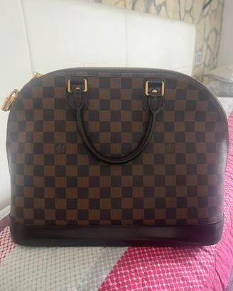Louis Vuitton Alma Damier GM