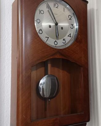 Orologio a pendolo da parete