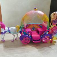 Barbie Principessa Arcobaleno e Carrozza