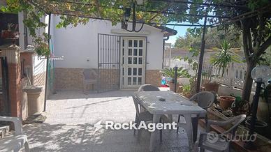 Appartamento di 150 m² con 3 locali e box auto dop