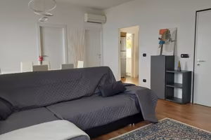 Appartamento panoramico pari primo ingresso Muggia