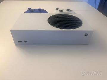Xbox series s + 2 joypad