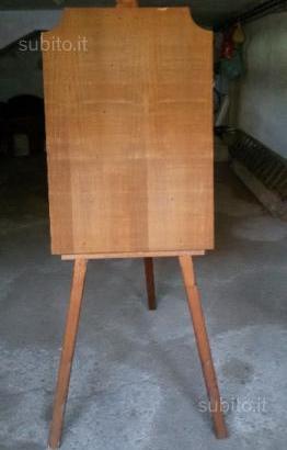 Treppiede in legno