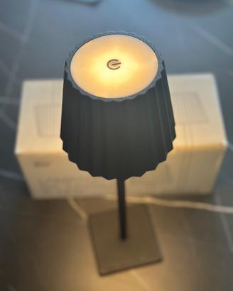 Lampada a led ricaricabile