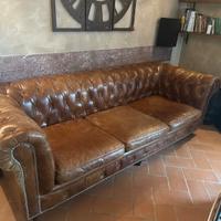 Divano VERA PELLE Chesterfield