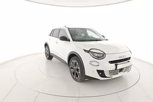 FIAT 600 Hybrid 110 CV DCT MHEV La Prima