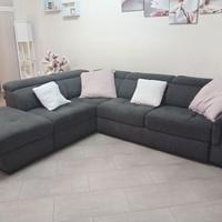 Divano 5 posti con penisola