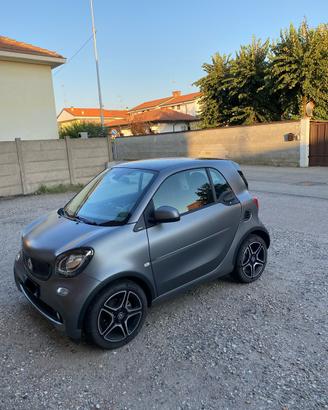Smart fortwo, benzina, tetto panoramico