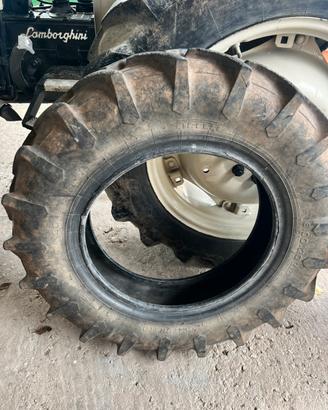 Gomme  trattore Pirelli