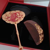 Set specchio e pettine