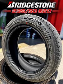Pneumatici 235/50 R20 Bridgestone RunFlut