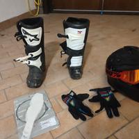 stivali casco e accessori 