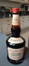 Bottiglia carillon vintage di  Brandy Moroni