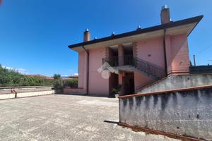 3 LOCALI A AVELLINO