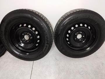 Pneumatici Invernali Hankook 215/65 R16 98H