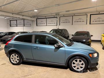 Volvo C30 1.6 Momentum CLIMA-BENZINA