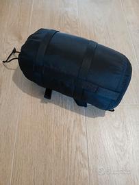 Sacco a pelo nuovo, mai usato.